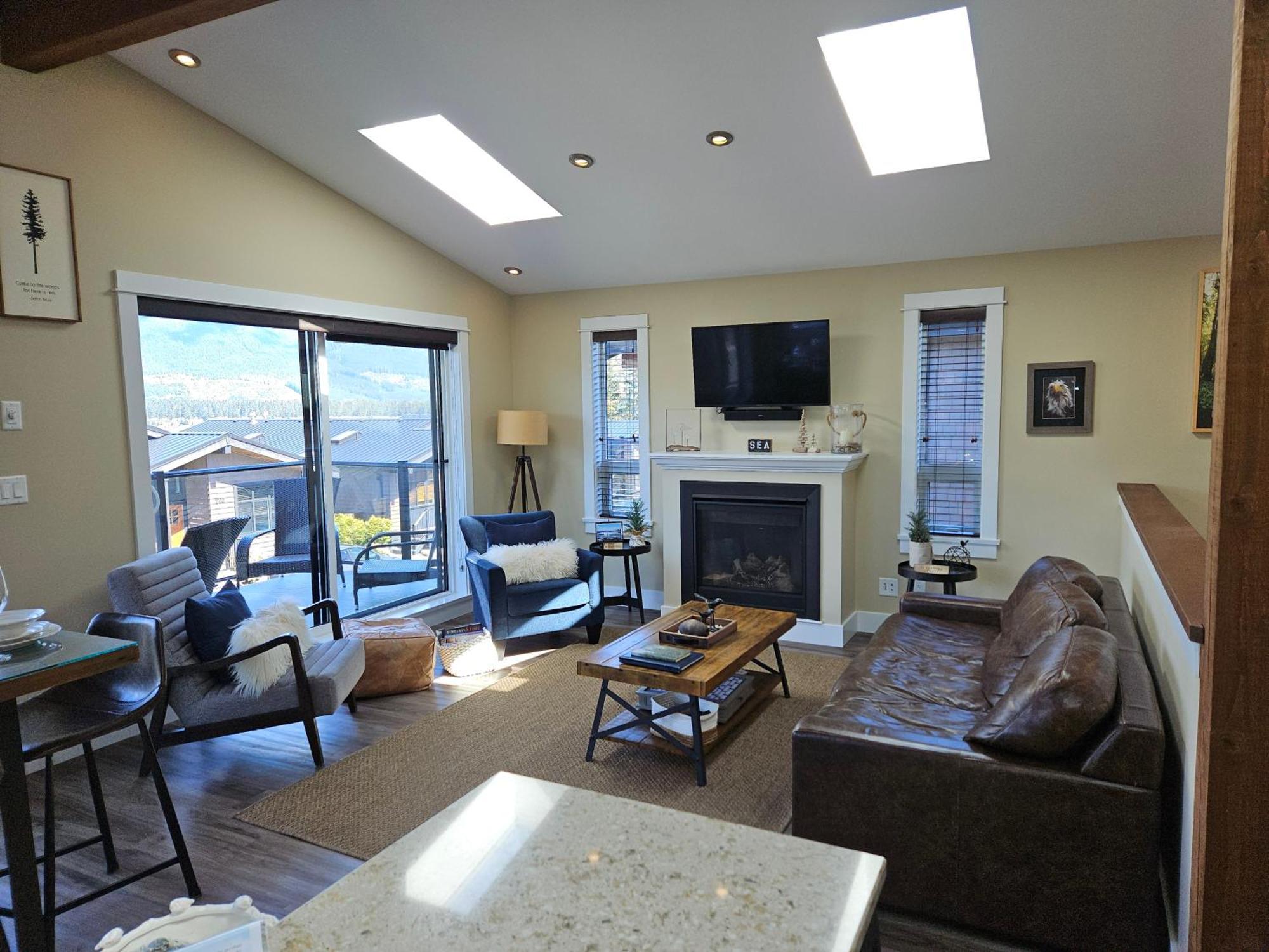 Handsome Dan'S Vacation Cottage Rentals Port Renfrew Buitenkant foto