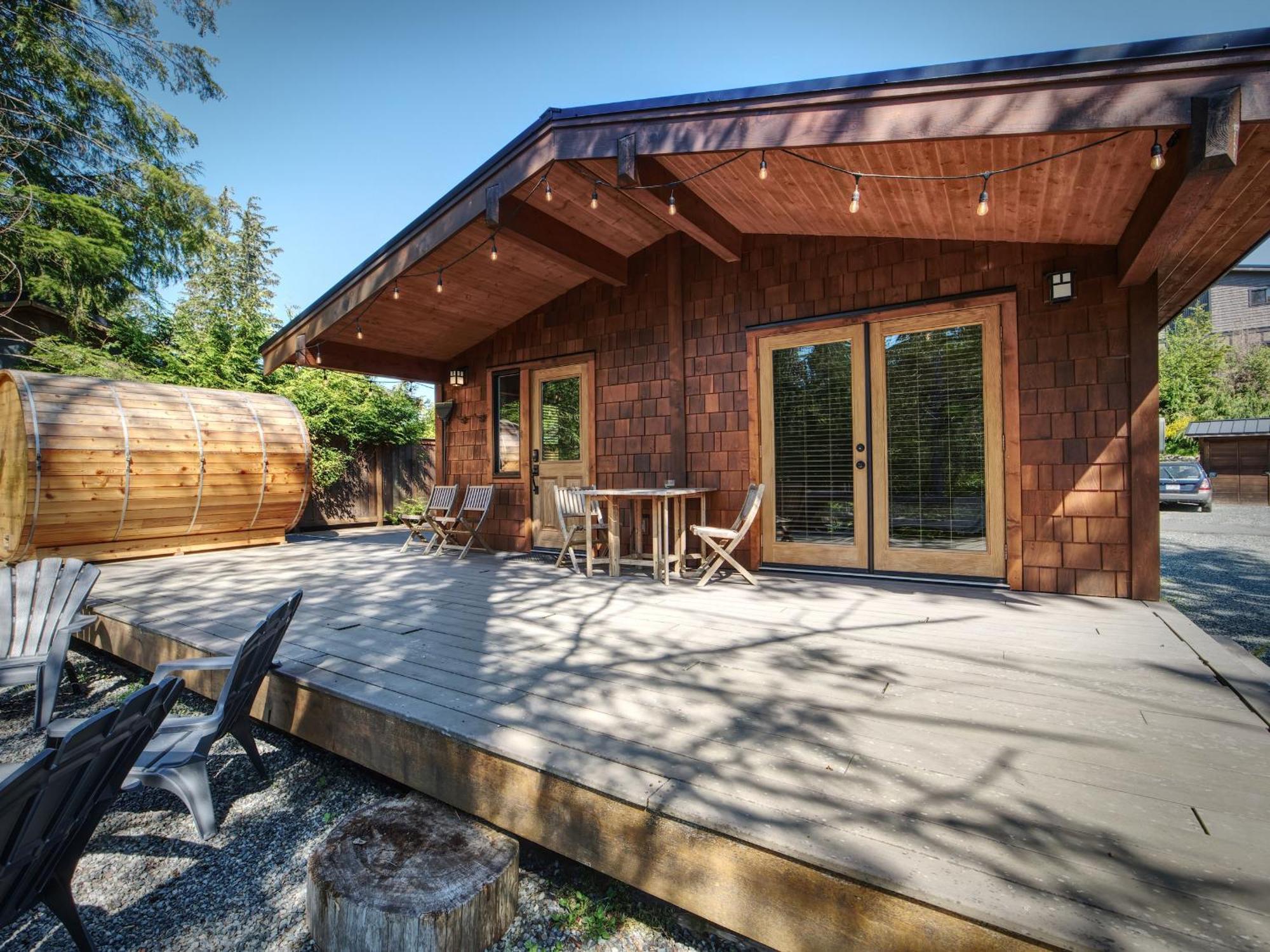 Handsome Dan'S Vacation Cottage Rentals Port Renfrew Buitenkant foto