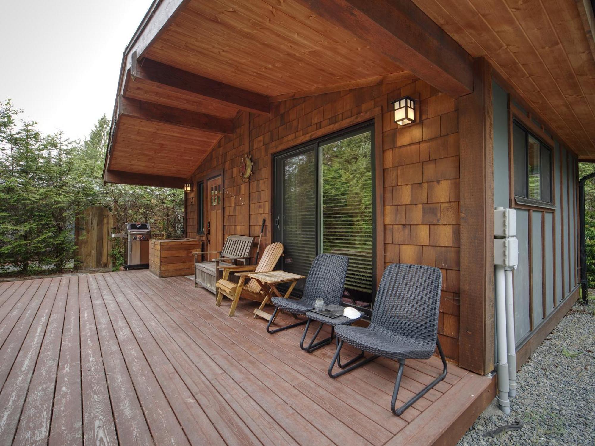 Handsome Dan'S Vacation Cottage Rentals Port Renfrew Buitenkant foto