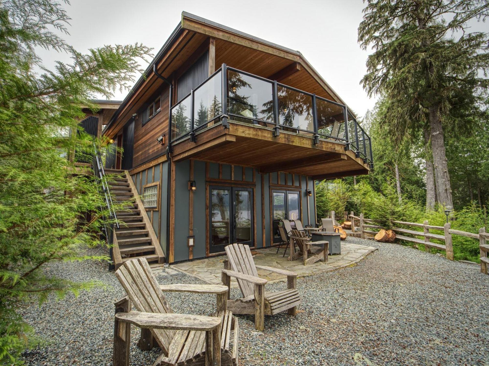 Handsome Dan'S Vacation Cottage Rentals Port Renfrew Buitenkant foto